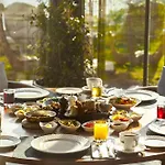 Radisson Blu Hotel, 5*