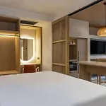 Radisson Blu Hotel, Ξενοδοχείο 4*