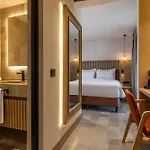 Ξενοδοχείο Radisson Blu Hotel, Κας