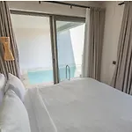 Radisson Blu Hotel, 4* Κας