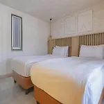 Radisson Blu Hotel, Ξενοδοχείο