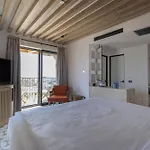 Radisson Blu Hotel, 4* Κας