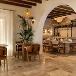 Radisson Blu Hotel, 4*