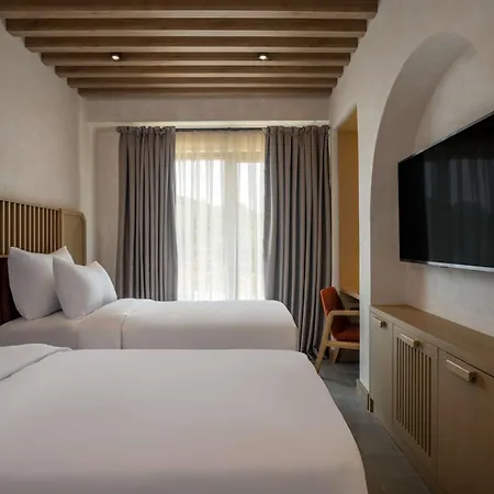 Radisson Blu Hotel, Hotel