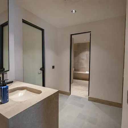 Radisson Blu Hotel,