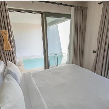 Radisson Blu Hotel, 5* كاس
