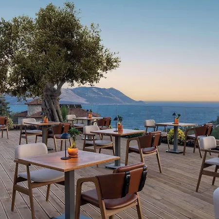 Radisson Blu Hotel, 5* كاس