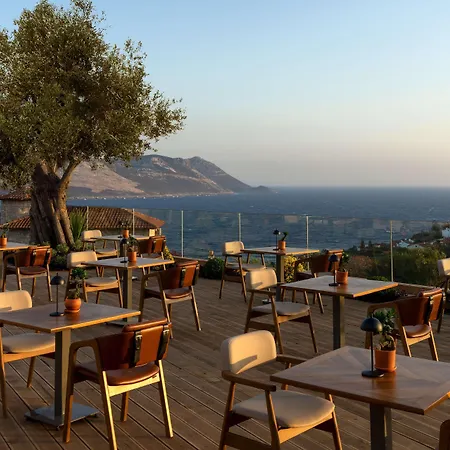 Radisson Blu Hotel, 5* كاس