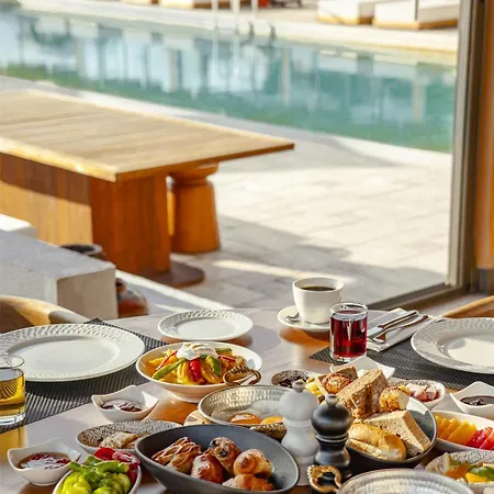 Radisson Blu Hotel, فندق كاس