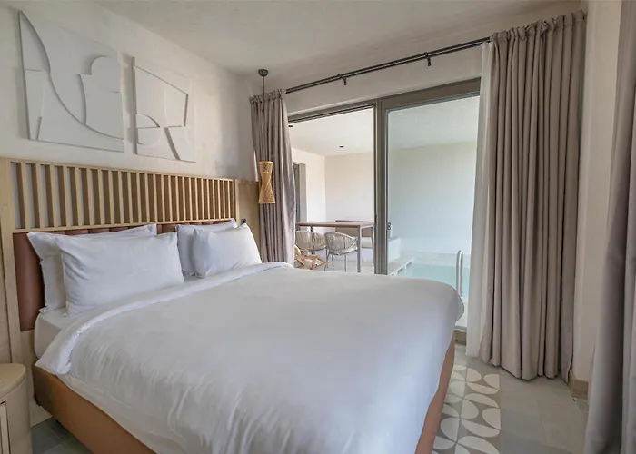 Hotel Radisson Blu Hotel, 4*